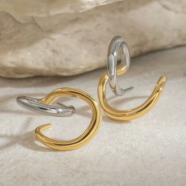 Sofia | Intertwined Two-Tone Earrings