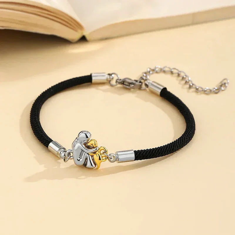 Ella | Jewellery with Your Golden Dog
